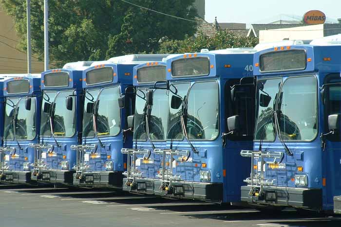 Santa Monica big blue bus New Flyer L40LF Rapids